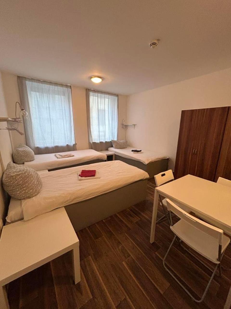 Budget Station Apartmenthostel Sen 14 Apartment *