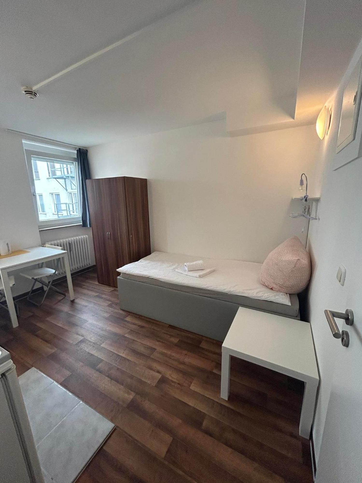 Apartment Budget Station Apartmenthostel Sen 14 Munich