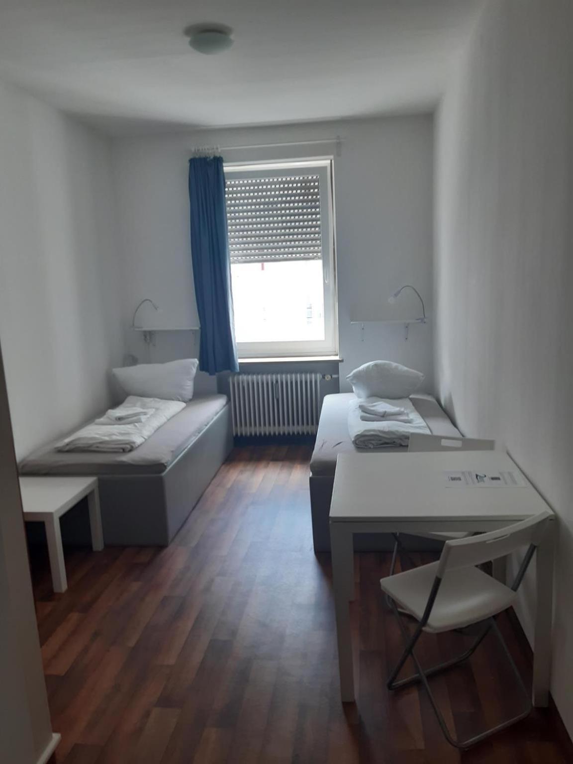 Budget Station Apartmenthostel Sen 14 *
