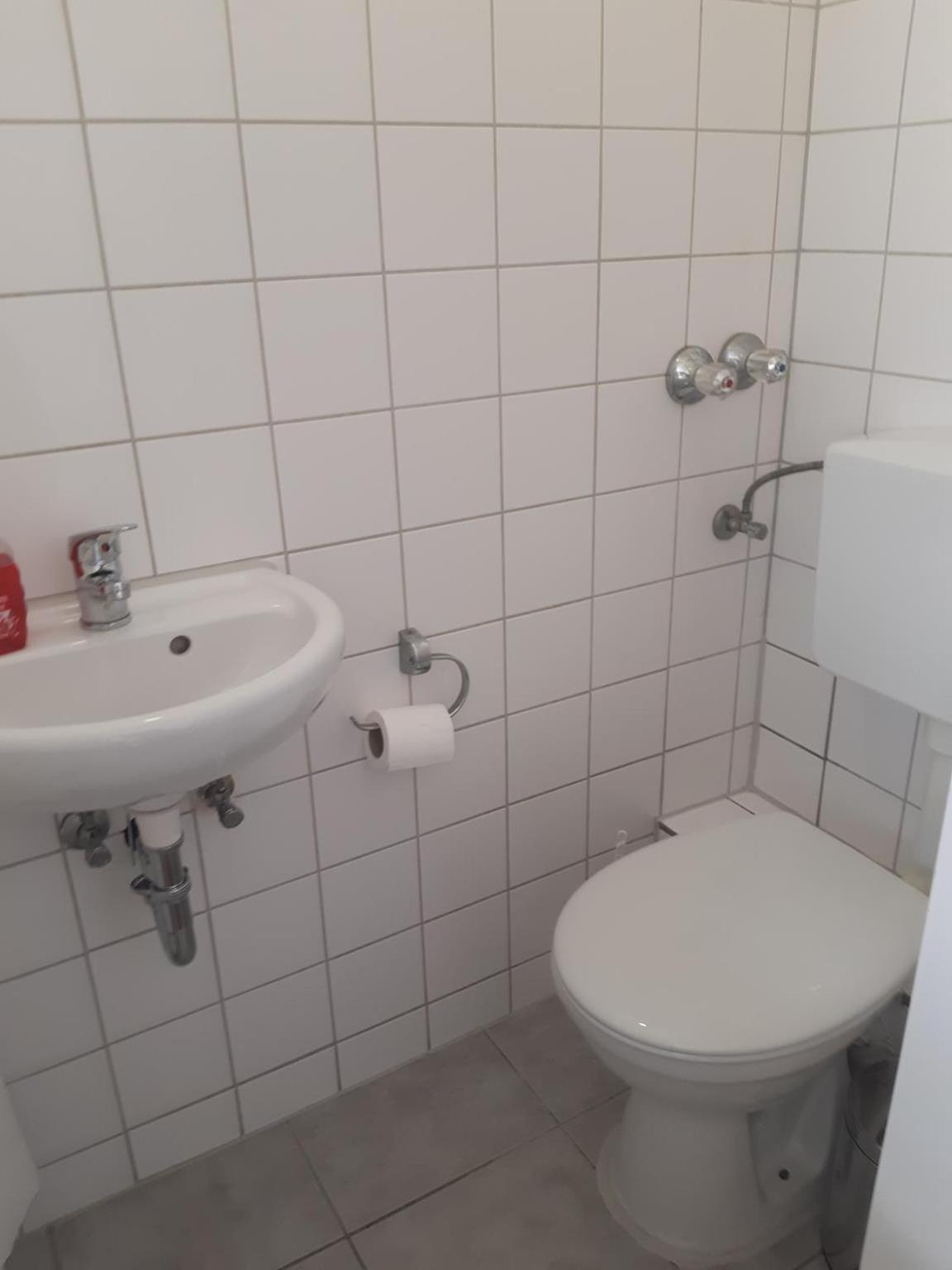 Budget Station Apartmenthostel Sen 14