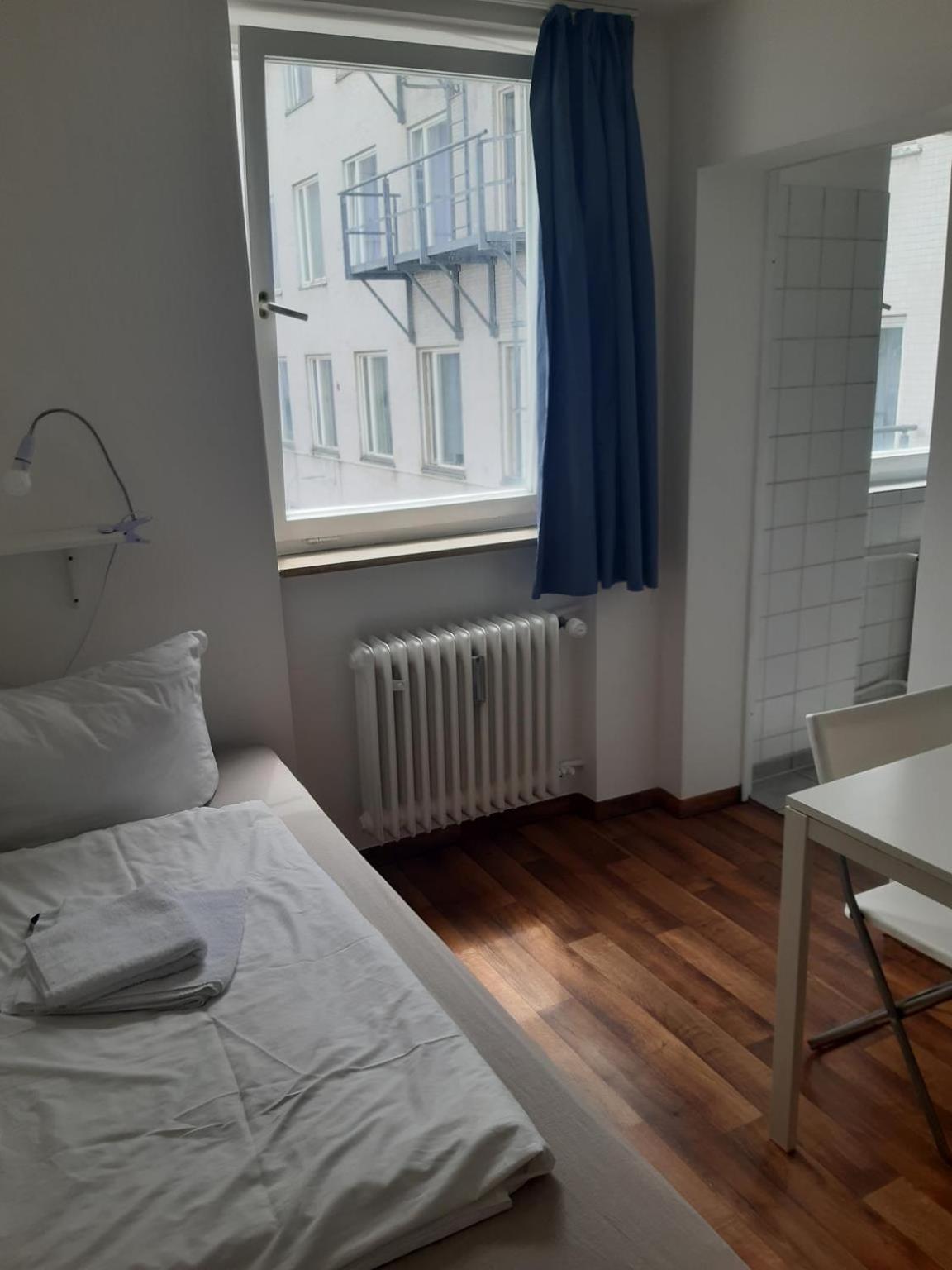 Apartment Budget Station Apartmenthostel Sen 14